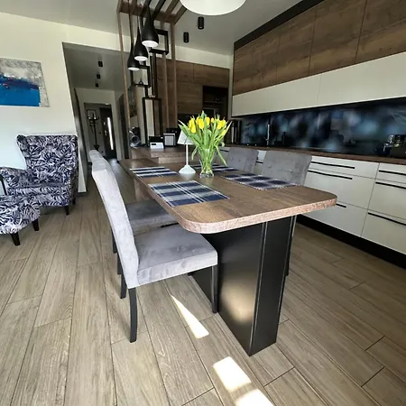 Pod Górami Apartamento *